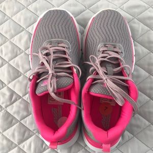 Brand New Aviia Sneakers Gray & Pink 🏃‍♀️